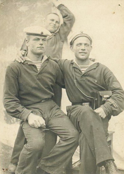 sailors together 2488