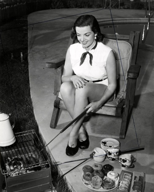 Jane Ru jane russell 1940s | MATTHEW'S ISLAND