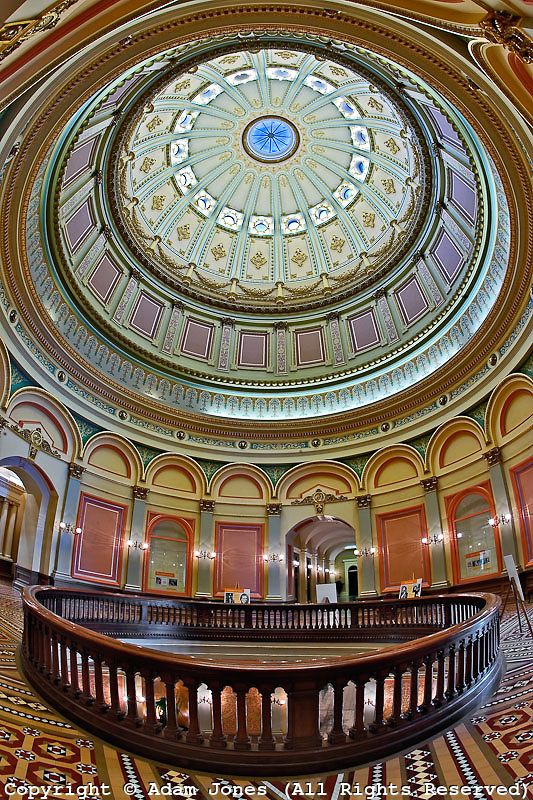 Architectural details of the rotunda at California State Capital Building, Sacramento