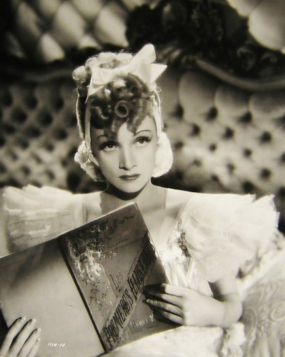 marlene dietrich 8501