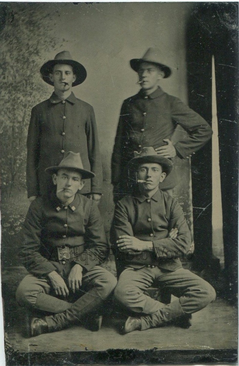 soldiers together 24223