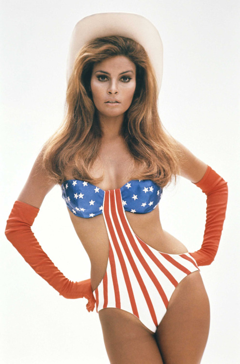 American actress Raquel Welch wearing a stars and stripes suit in Myra Breckinridge, a American comedy film based on Gore Vidal's novel and directed by Michael Sarne, with Raquel Welch in the title role, in 1970.