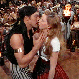 judy garland gene kelly the pirate 401