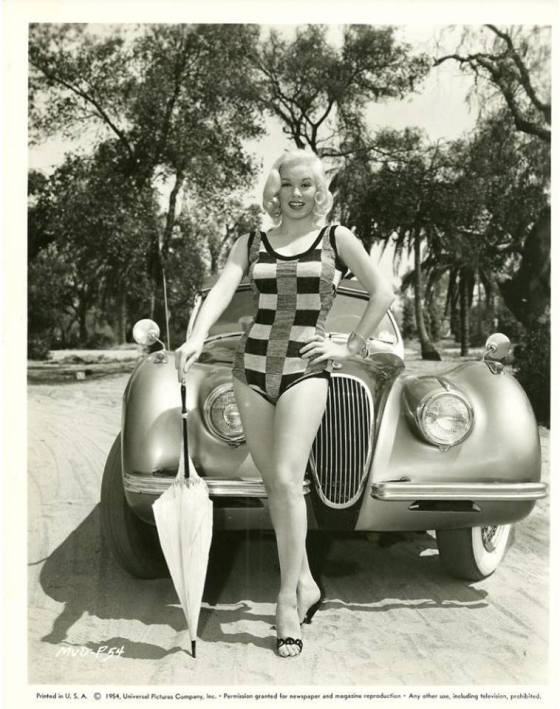 mamie-van-doren-690