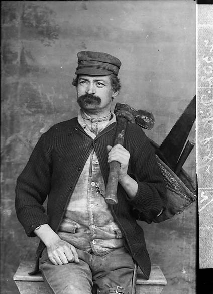 vintage labourers 407