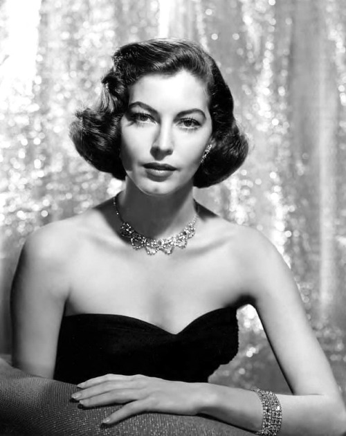ava-gardner-by-virgil-apger-1951-2