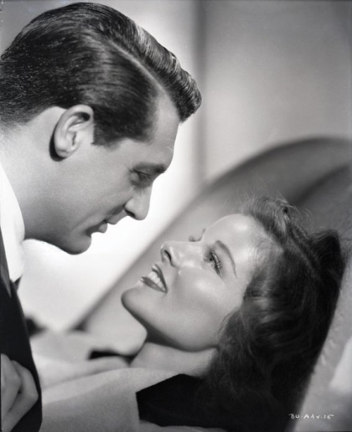 cary-grant-and-katharine-hepburn-in-a-publicity-photo-for-holiday-george-cukor-1938