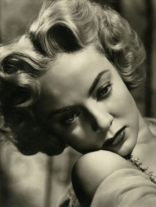 audrey-totter-149