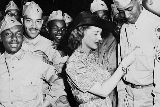 bette-and-the-troops