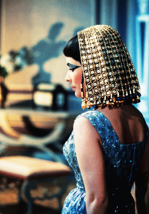 elizabeth-taylor-in-cleopatra-1963