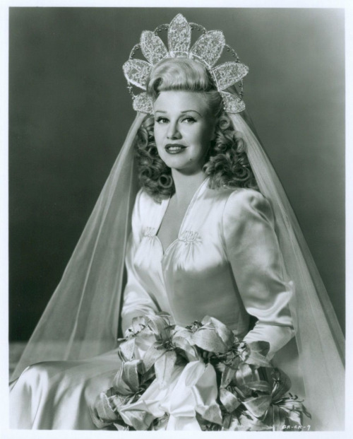 ginger-rogers-q124