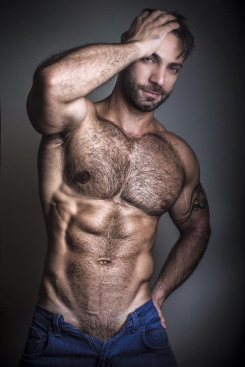 hairy-981