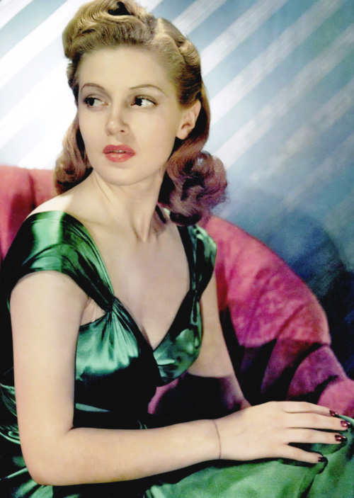 lana-turner-photographed-by-laslo-willinger-1939