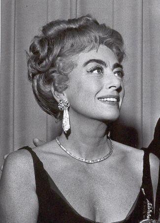 older-joan-crawford-1