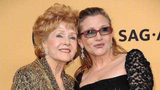 debbie-reynolds-and-carrie-fisher-5