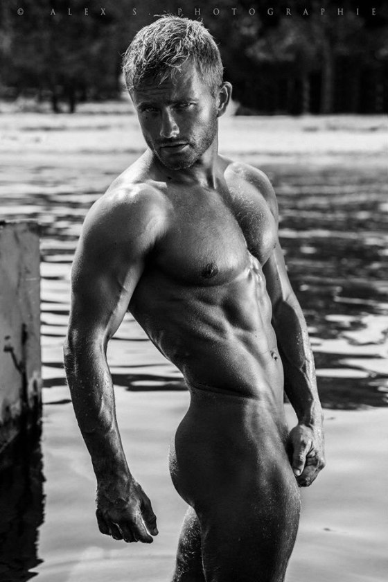 gilles-thierry-by-alex-salgues-4