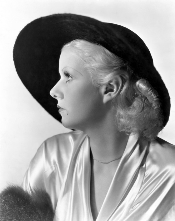 12th August 1932: Hollywood star and screen idol Jean Harlow (1911 - 1937). (Photo by Clarence Sinclair Bull)