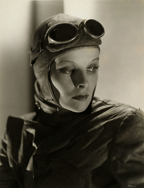 katharine-hepburn-publicity-photograph-for-christopher-strong-rko-1933