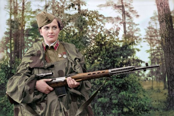 lyudmila-pavlichenko-soviet-sniper-during-world-war-ii-credited-with-309-kills-she-is-regarded-as-the-most-successful-female-sniper-in-history-1940