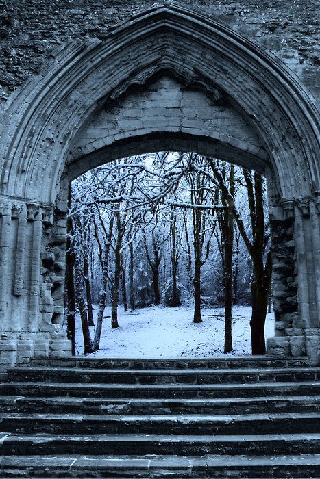 snow-arch