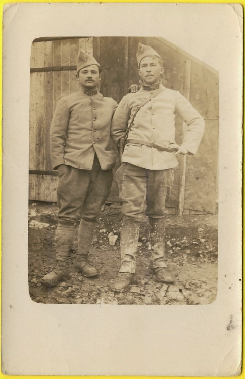 soldiers-together-4141