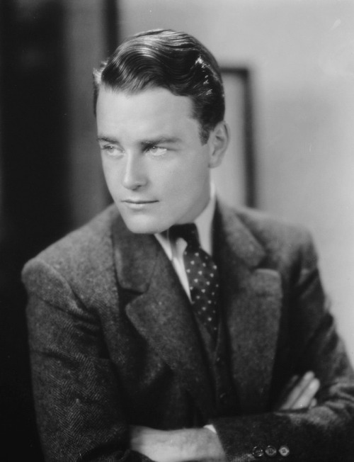 lew-ayres-1932