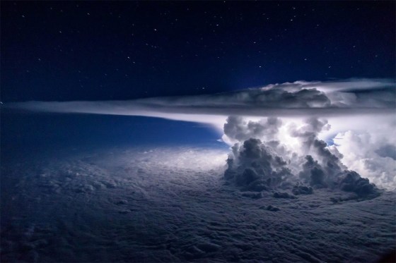 lightning-from-planes-1281