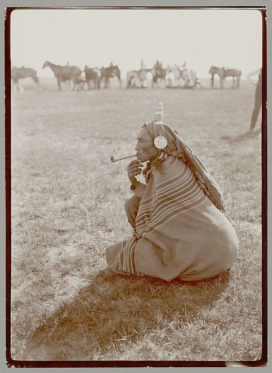 native-american-fool-dance-of-the-assiniboine-or-atsina-people-1906