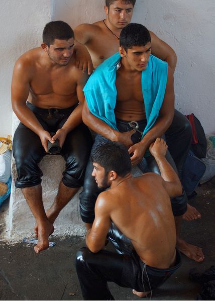 turkish-oil-wrestlers-632