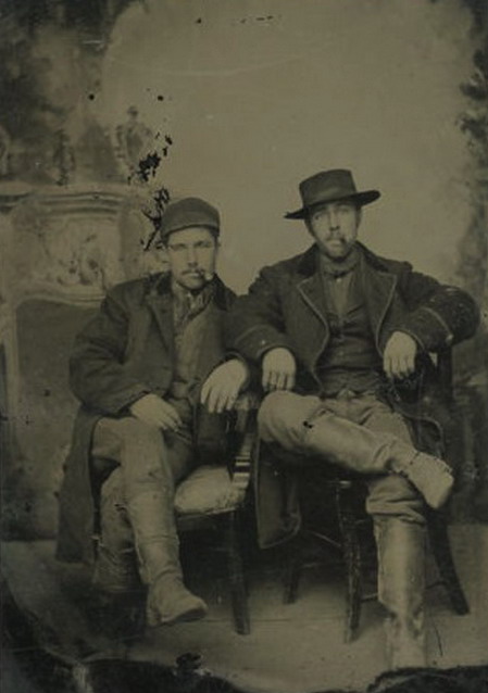 men-together-pipes-4