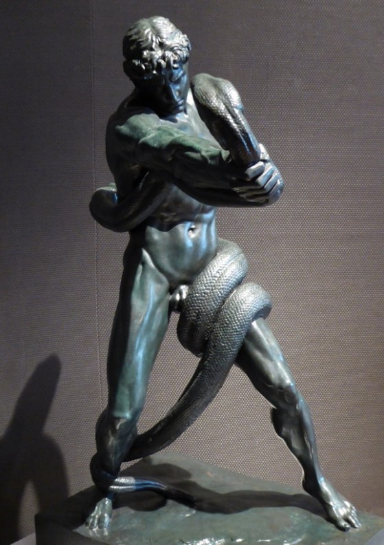 statue-14490