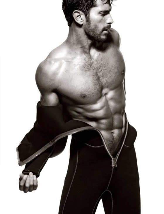 Oliver Baggerman by Valero Rioja for Desnudo Magazine 4