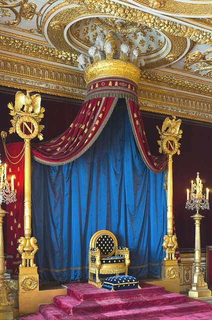 NAPOLEAN THRONE 5