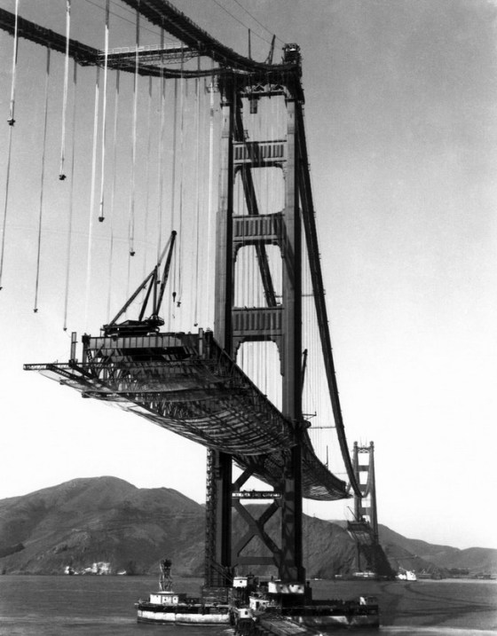 GOLDEN GATE BEING BUILT