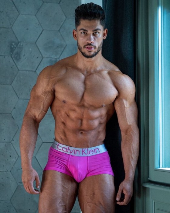 PINK UNDERWEAR 259755