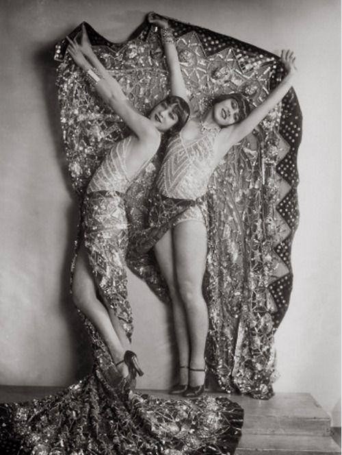 DANCERS 1920s 494