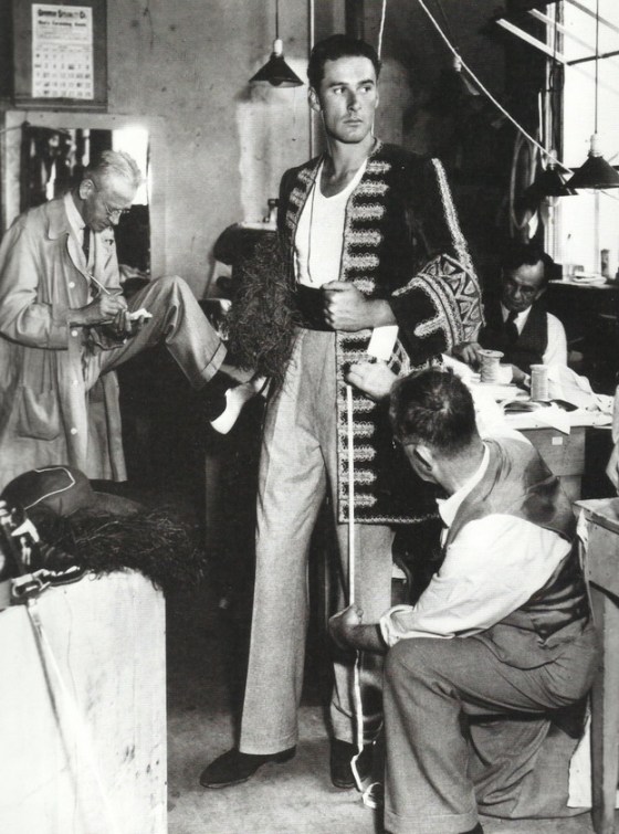 errol flynn CB costume