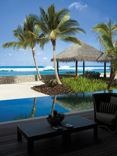 TROPICAL RESORT 5553