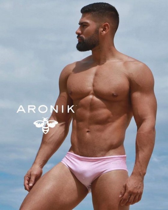 Alberto Heragul 12