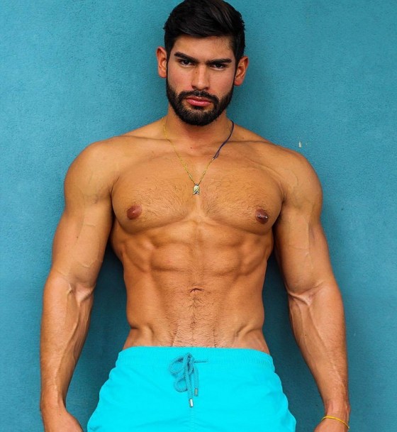 Alberto Heragul 16