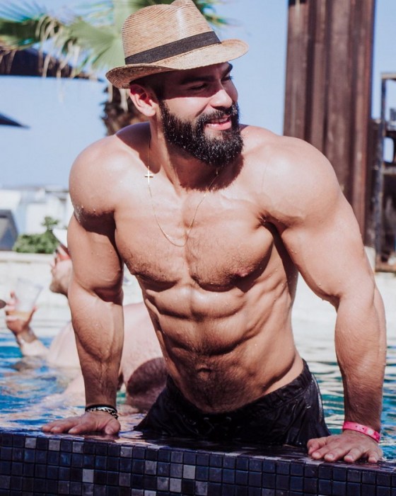 Alberto Heragul 4