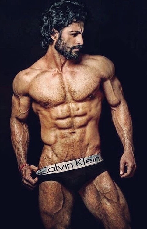 black CALVIN KLEIN 89016