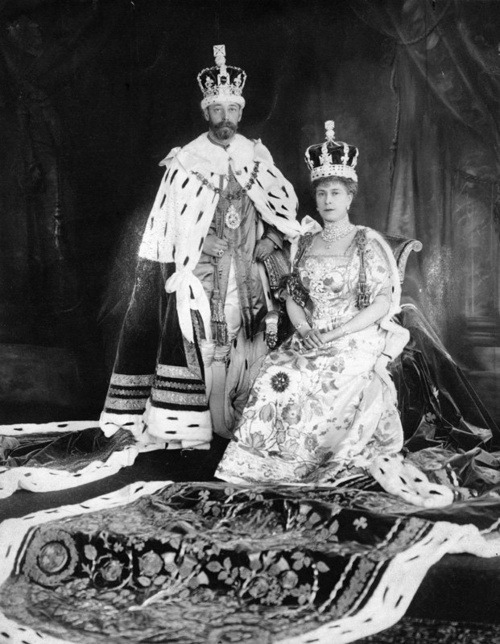 KING GEORGE V AND QUEEN MARY