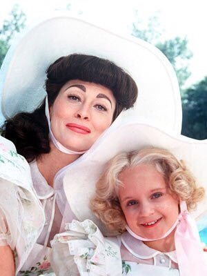 Mommie Dearest 4400