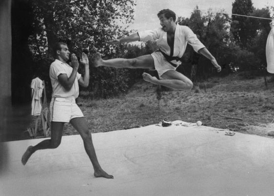 Karate exercises between the King of Greece, Constantine and Juan-Carlos of Spain