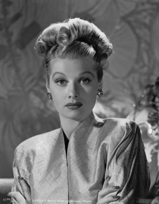 LUCILLE BALL 688