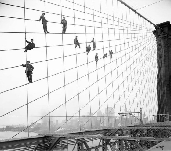 NYC BROOKLYN BRIDGE WORKERS