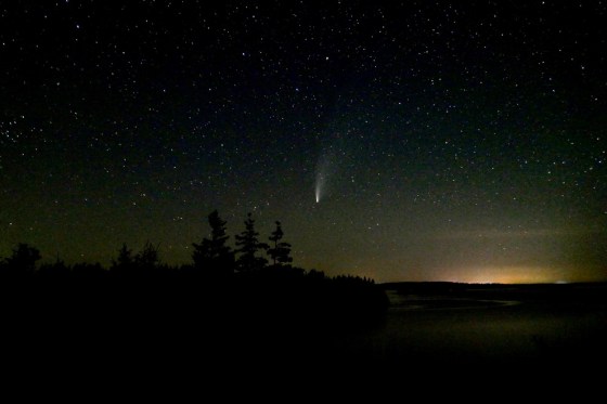 comet from island