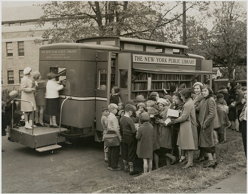 NYC book mobile