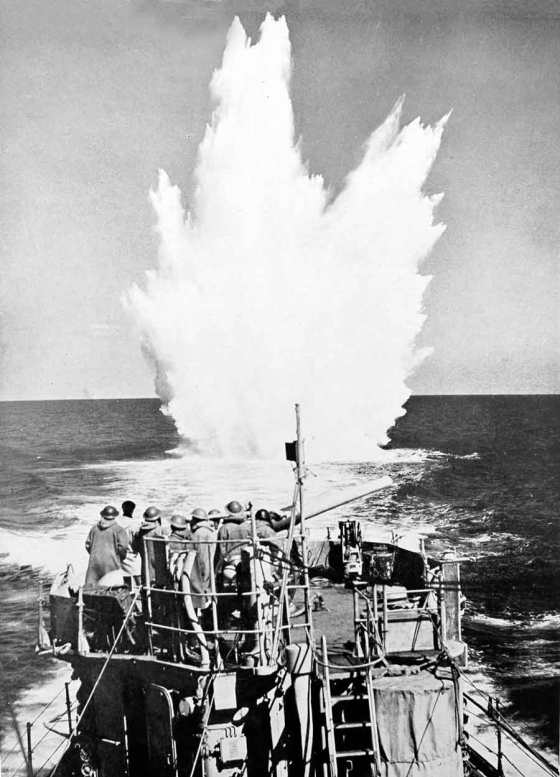 The_Battle_of_the_Atlantic_1939-1945_02